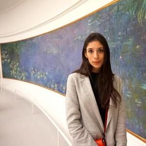 Meet your Posher, Julia